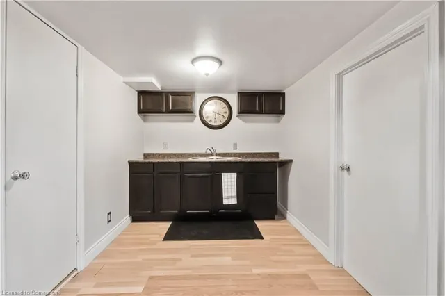 Additional image 23 of 14 Huxley Ave