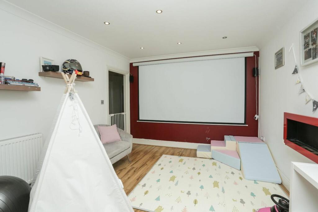 Additional image 10 of Arundel Road, Cliffsend, CT12