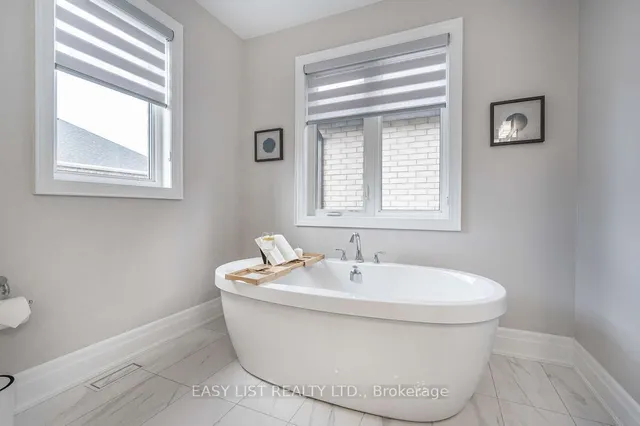 Additional image 19 of 1437 Everest Cres