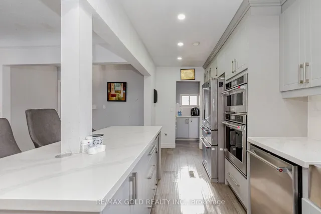 Additional image 20 of 268 Beach Blvd