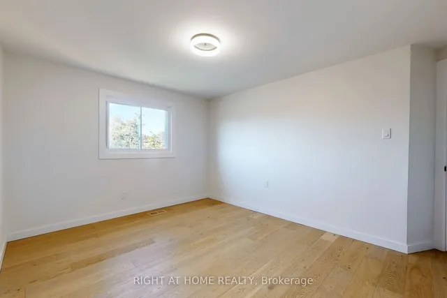 Additional image 35 of 400 Bloor St Unit 6