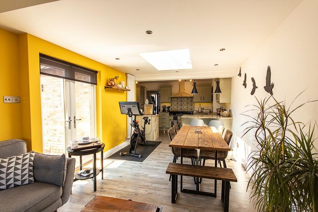 Additional image 5 of Chain Free - Edge of Village. Worth, Deal CT14