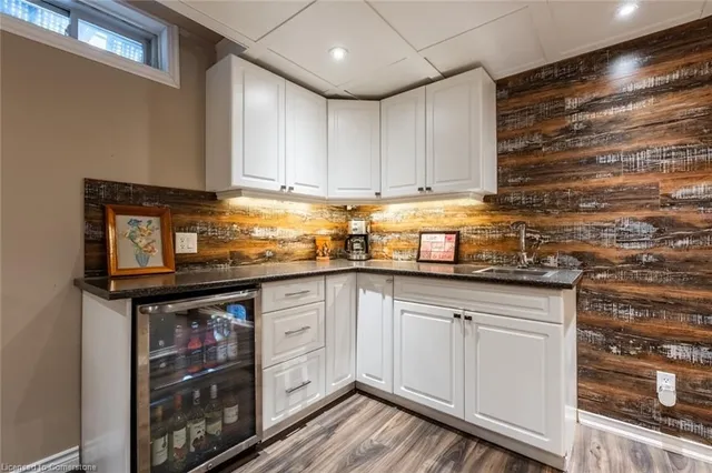 Additional image 38 of 75 Chatsworth Cres