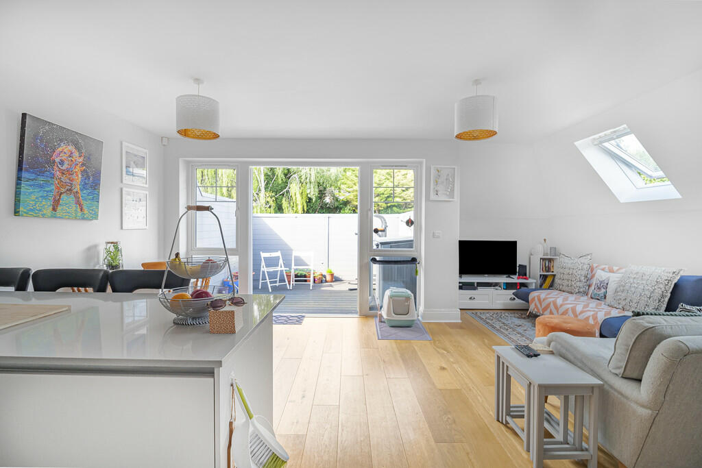 Additional image 5 of Foxley Lane , Purley