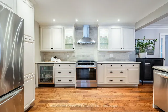 Additional image 12 of 937 Safari Rd