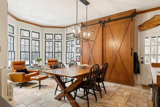 Additional image 23 of 2055 Lakeshore Rd