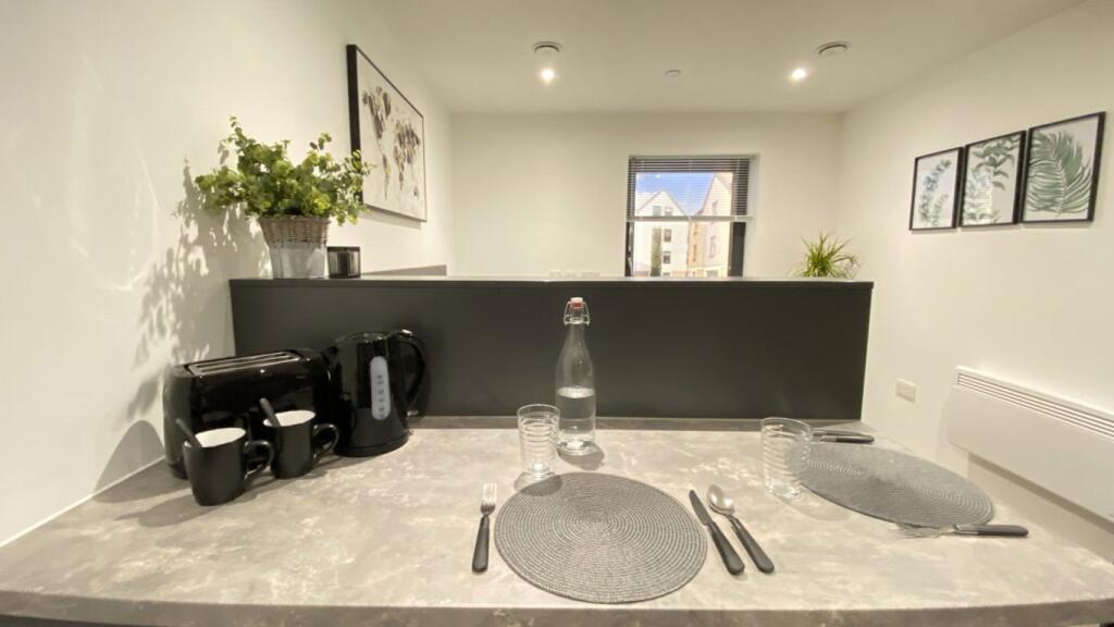 Additional image 7 of 8 Griffin Westgate One: 3675