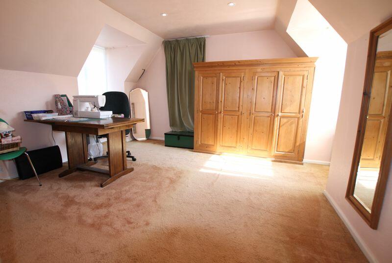 Additional image 8 of Walmer