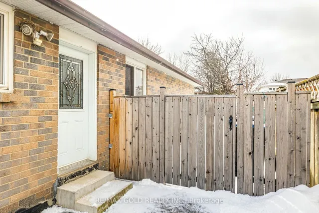 Additional image 33 of 7809 Priory Cres