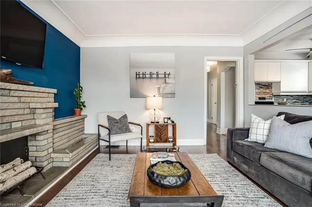 Additional image 5 of 103 Adair Ave