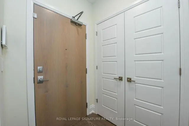 Additional image 8 of 3028 Creekshore Common Unit 211