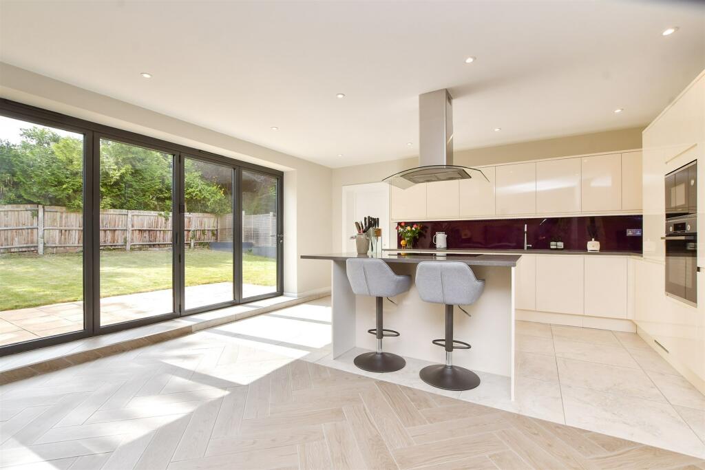 Additional image 13 of Box Ridge Avenue, Purley, Surrey