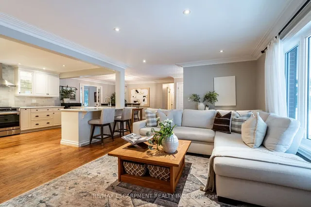 Additional image 15 of 937 Safari Rd