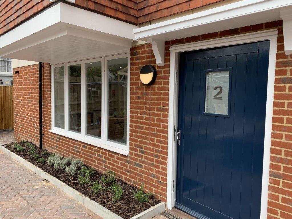 Additional image 4 of 2 Queningate Mews Ref - 3447