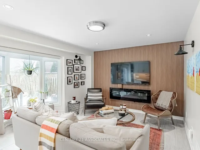 Additional image 13 of 137 Cove Cres