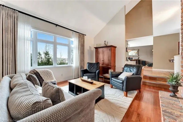 Additional image 8 of 101 Hillcrest Ave