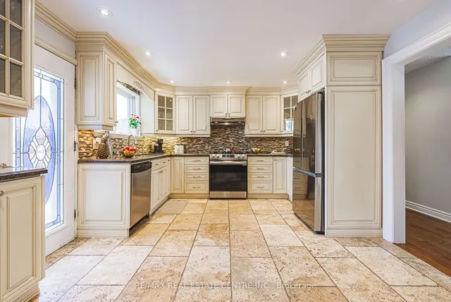 Additional image 10 of 3025 Ballad Dr