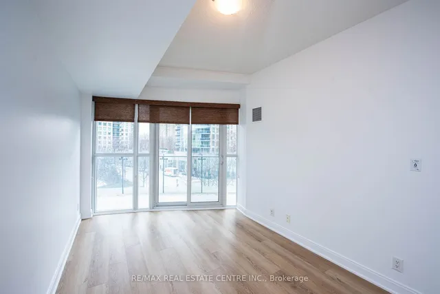 Additional image 13 of 50 Absolute Ave Unit 303