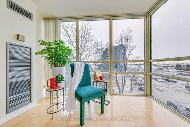 Additional image 21 of 50 Eglinton Ave Unit 403