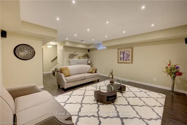 Additional image 28 of 88 Keith St