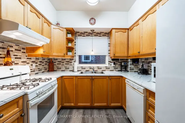 Additional image 7 of 2154 CLIPPER Cres