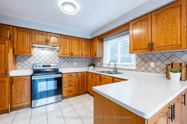 Additional image 19 of 67 Laurendale Ave