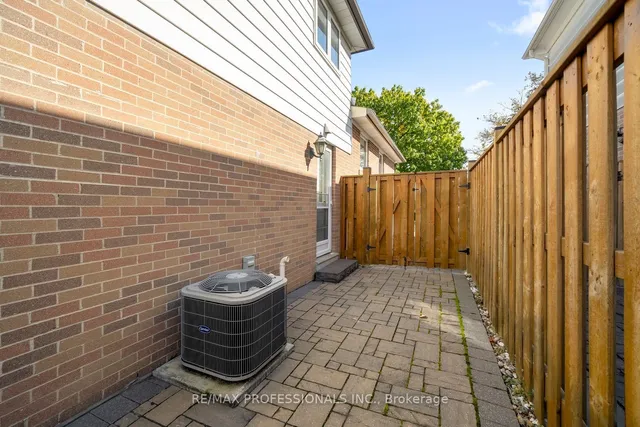 Additional image 39 of 1711 Blackbird Dr