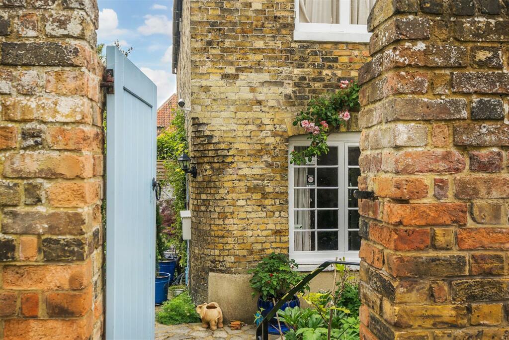 Additional image 24 of Upper Strand Street, Sandwich