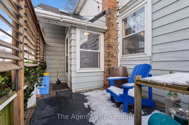 Additional image 30 of 35 Jones St