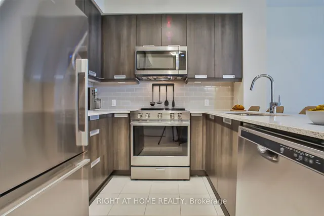 Additional image 15 of 35 Watergarden Dr Unit 417