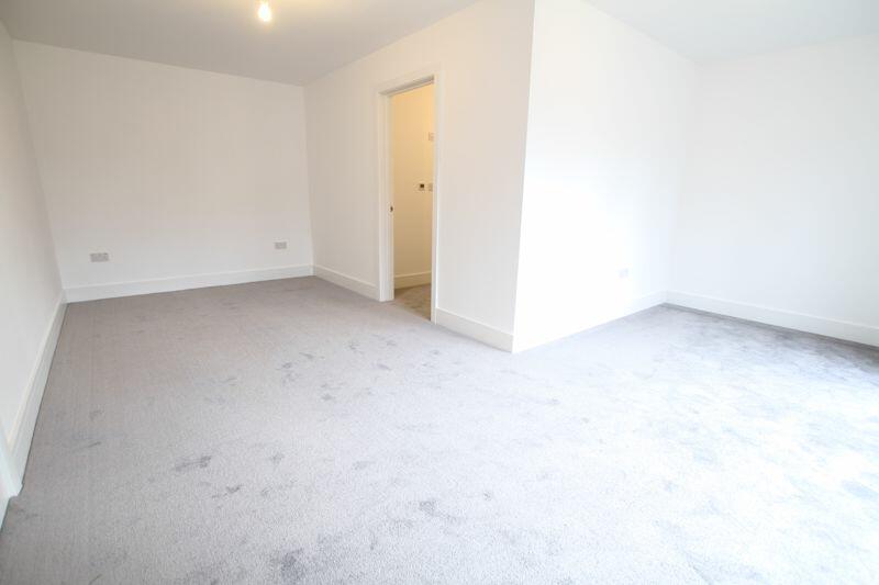 Additional image 14 of Walmer