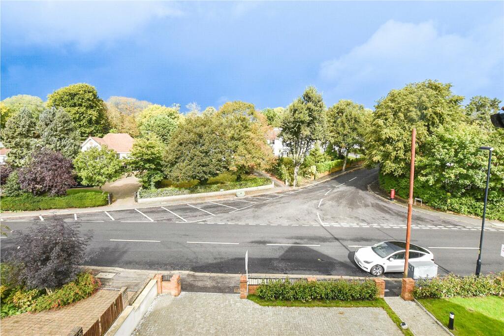 Additional image 9 of Flat 6, Endlesham Court,, 131 Woodcote Valley Road,, Purley, CR8