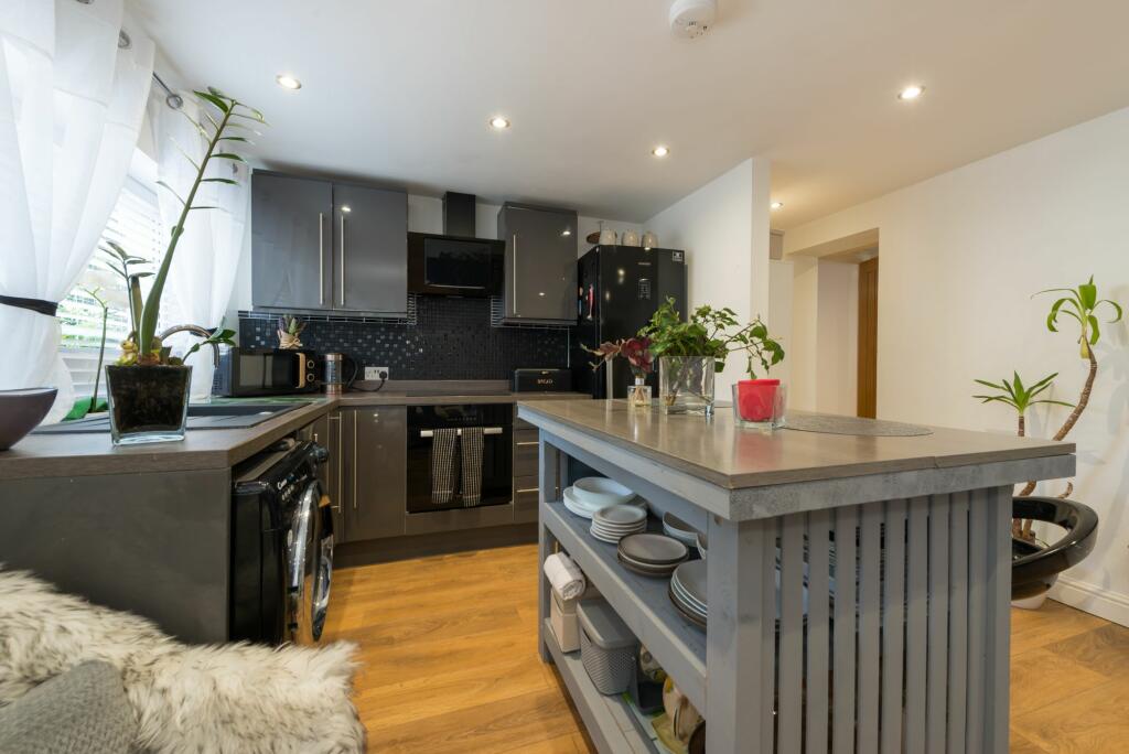 Additional image 2 of Victoria Road, Gina Court, CT11