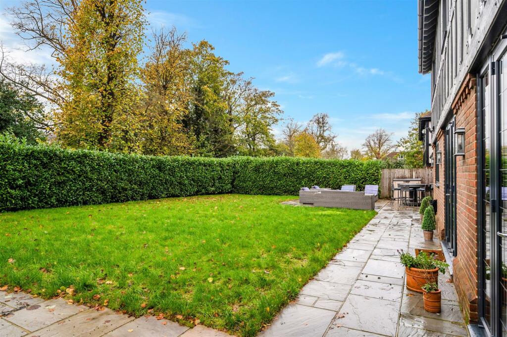 Additional image 34 of Woodcote Park Avenue, Purley