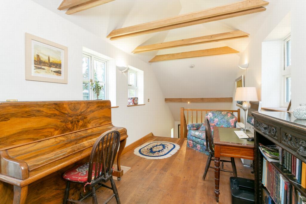 Additional image 6 of The Street, Martin, CT15