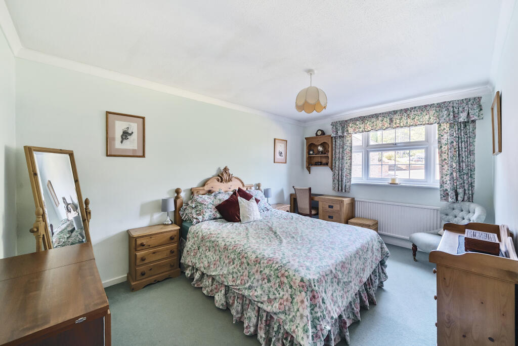 Additional image 13 of Leacroft Close, Kenley, CR8