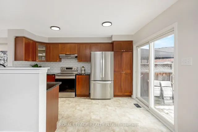 Additional image 14 of 855 Mckay Cres