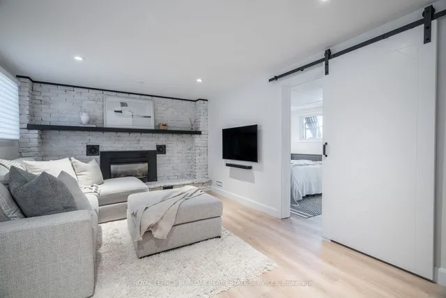 Additional image 28 of 1480 Barker Ave