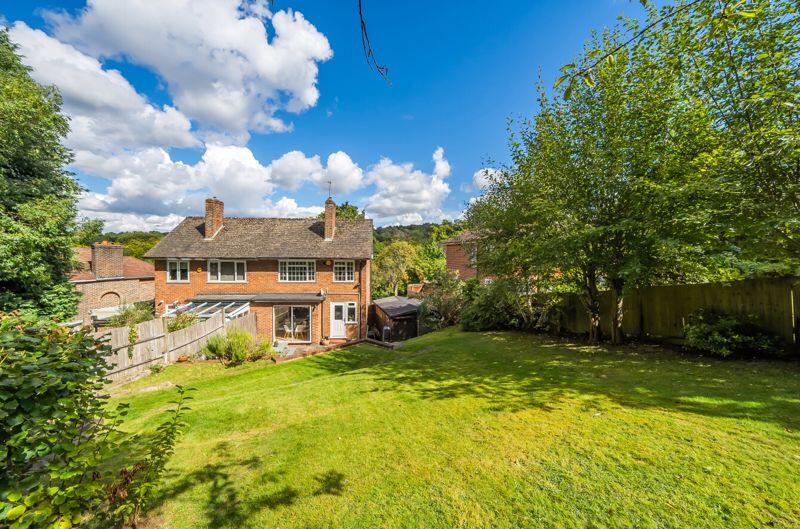 Additional image 22 of Barn Crescent, Riddlesdown, Purley