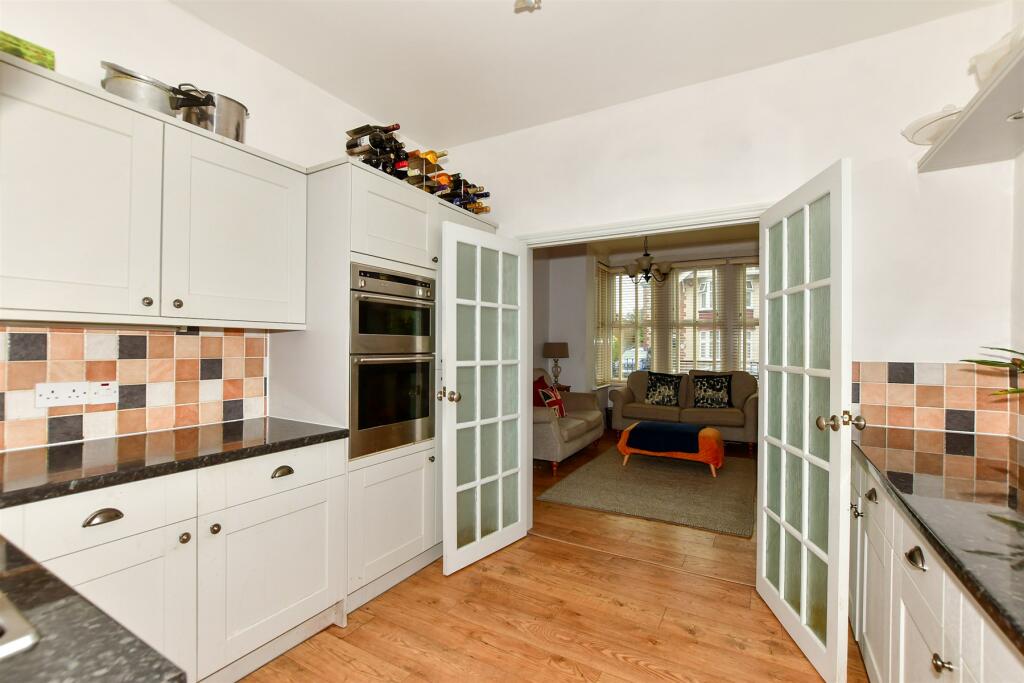 Additional image 12 of Swinburne Avenue, Broadstairs, Kent