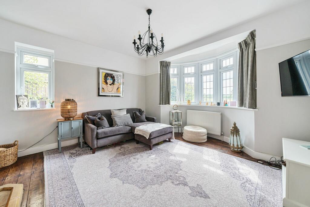 Additional image 5 of Woodcote Road, Purley, CR8