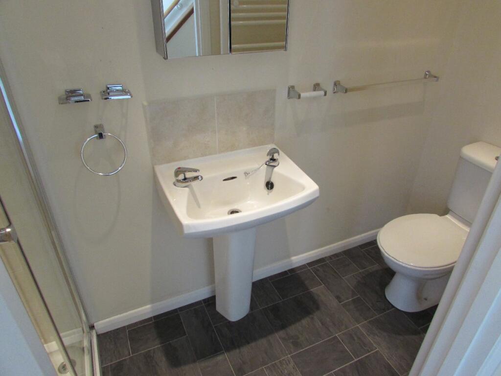 Additional image 12 of 5 Bed Student Home - Teddington Close