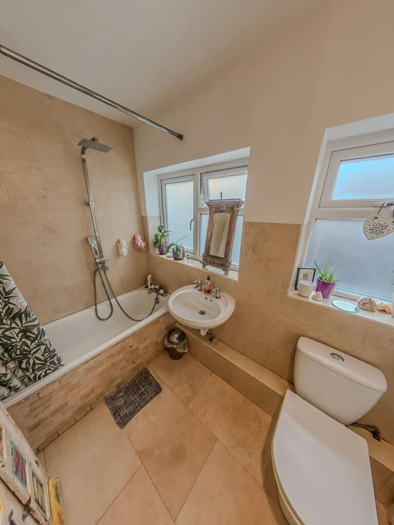 Additional image 7 of Vale Road, Broadstairs, CT10