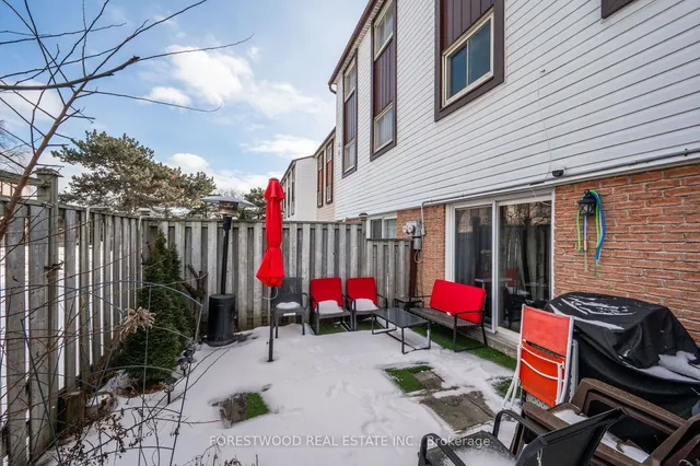 Additional image 18 of 1221 Dundix Rd Unit 132