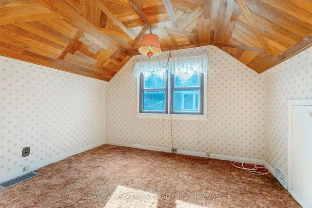 Additional image 21 of 59 Mountain Ave