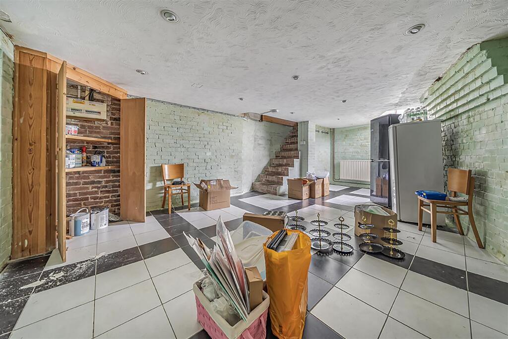 Additional image 2 of The Cross, Eastry, Sandwich