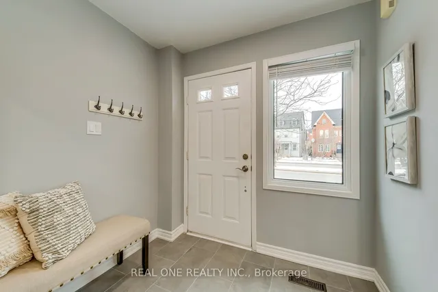 Additional image 2 of 70 Glenashton Dr