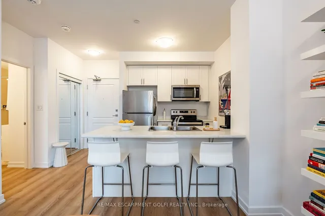 Additional image 11 of 470 Dundas St Unit 518