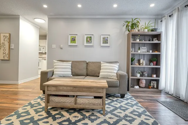 Additional image 12 of 65 Trailwood Dr Unit 311