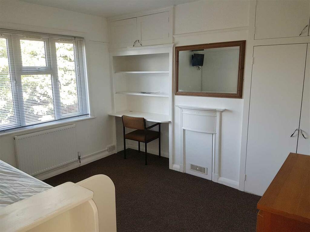 Additional image 12 of St Martins Road, Canterbury